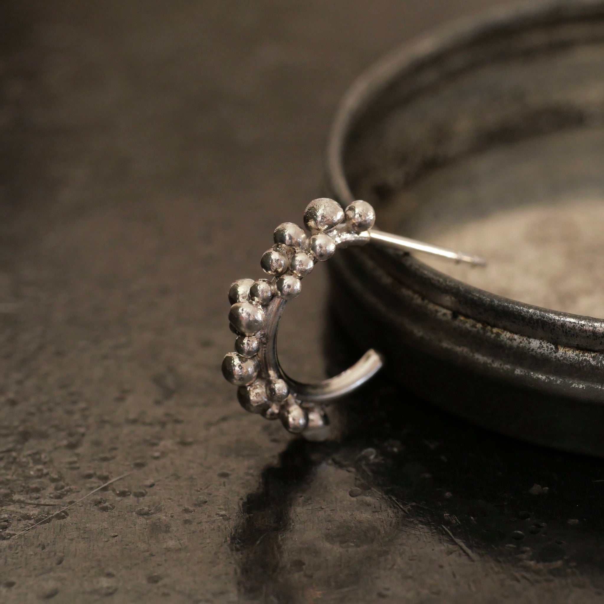 seed ピアス