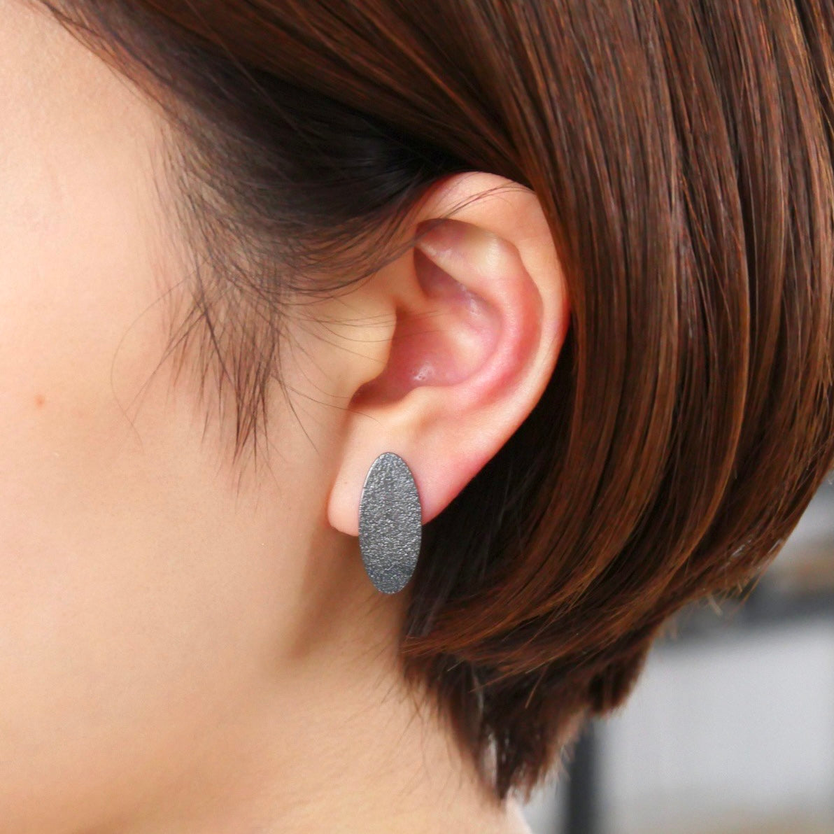 アシンメトリーピアス